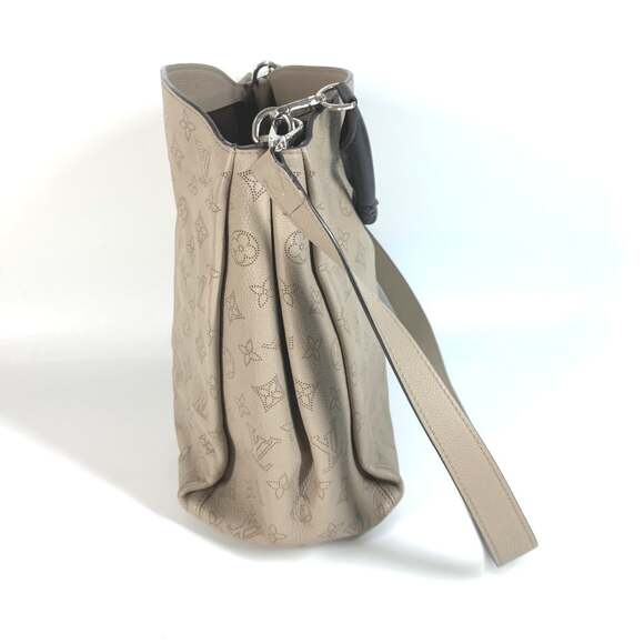 Louis Vuitton Babylone Handbag Mahina #201178L14B - Picture 3 of 9